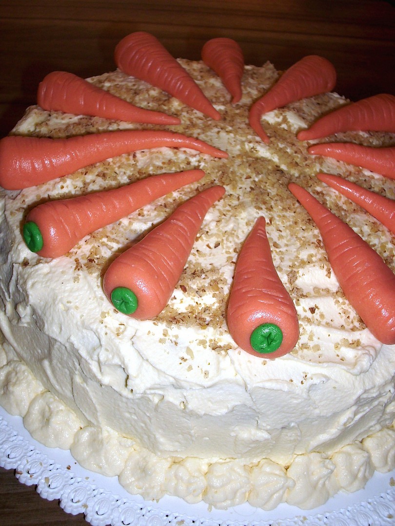 Americký mrkvový dort se smetanovým krémem_5ffb6901dc709.jpeg