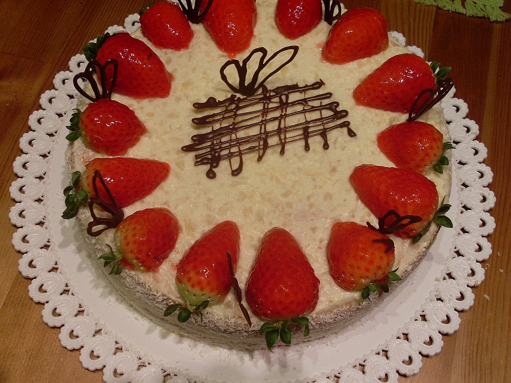 Ananasovo – jahodový dort_5ffa131f0b140.jpeg