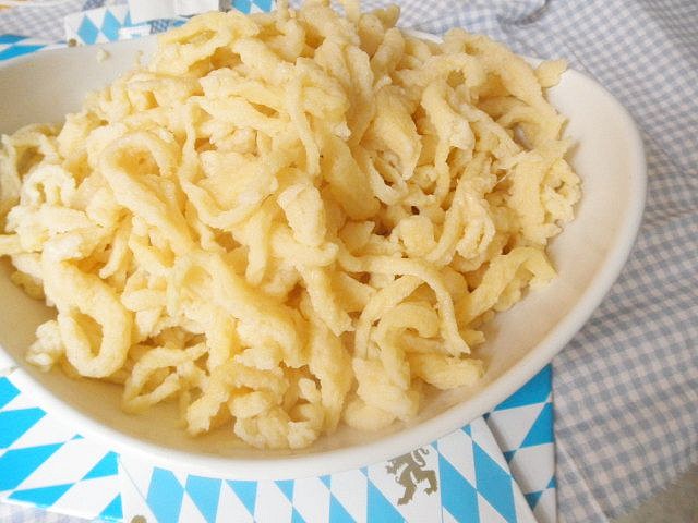 Bavorské špecle – základní těsto  (Spätzle)_5ff8d1c4c56b4.jpeg