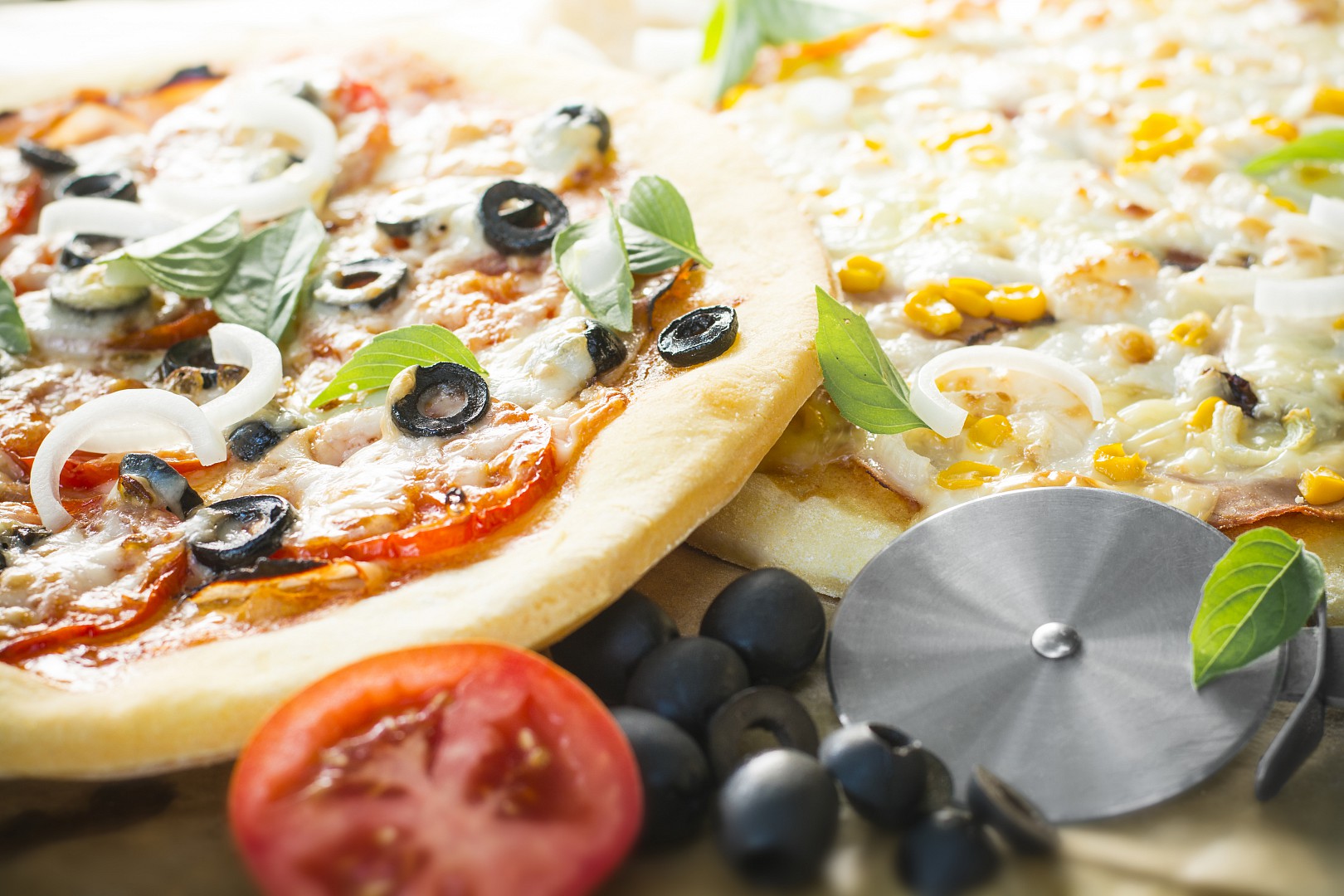 Bezlepková kynutá pizza_5ff7690a9f738.jpeg