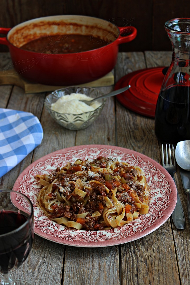 Boloňská omáčka (ragú alla bolognese)