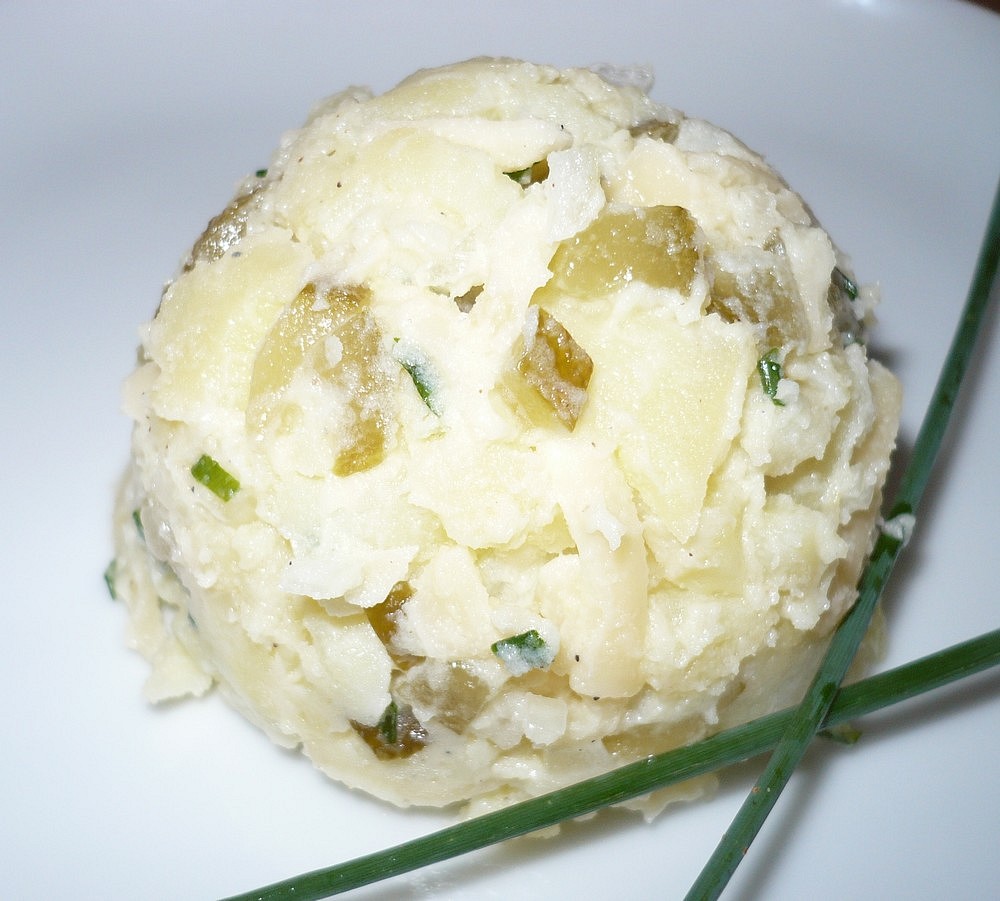 Bramborový švýcarský salát_5ffcb89722dea.jpeg