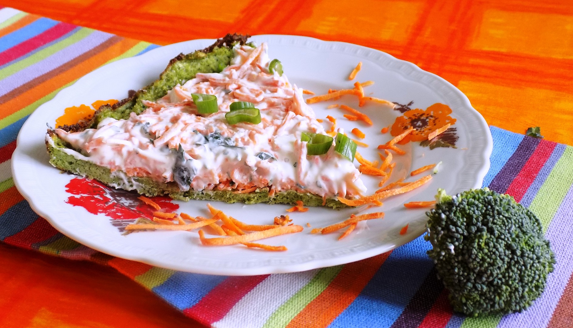 Brokolicový koláč s mrkvovou pomazánkou_5ff7535e6f8b1.jpeg