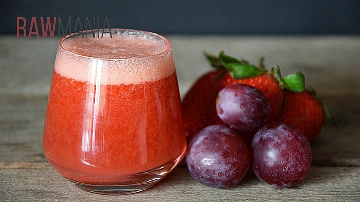 Červený nápoj plný antioxidantů_5ff82419caef5.jpeg