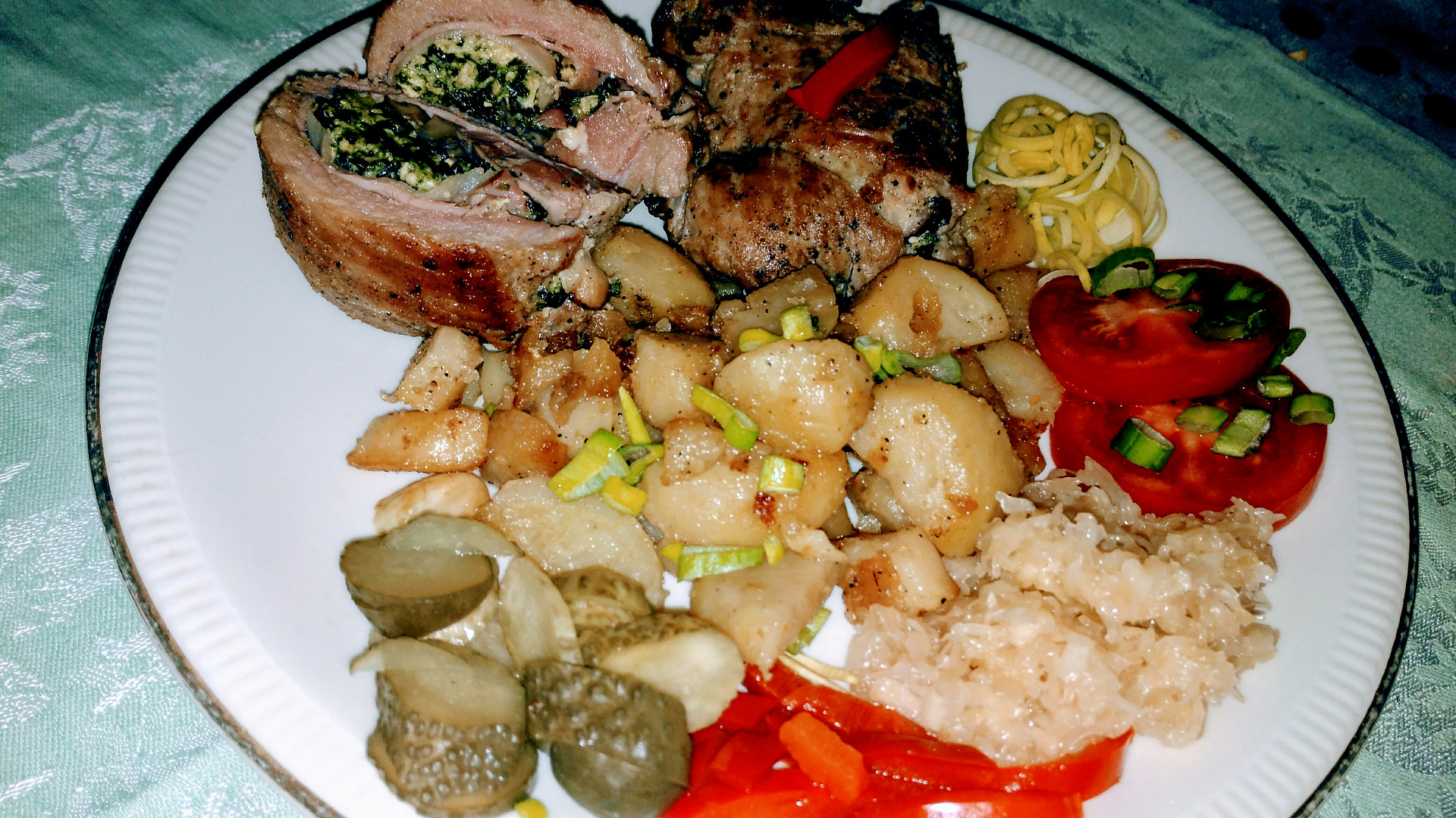 Českolipský řízek se špenátem a Nivou_5ff68899d22f9.jpeg