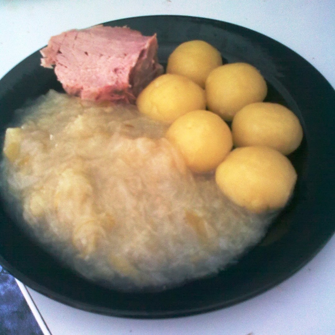 Česnekové knedlíky_5ffa7902d48a3.jpeg