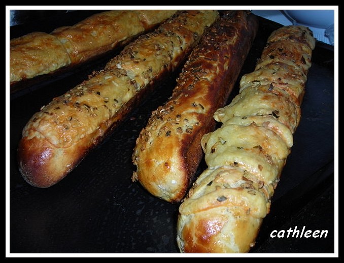 Cibulové bagety se sýrem