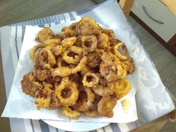 Cibulové kroužky v pivním těstíčku dle manžela