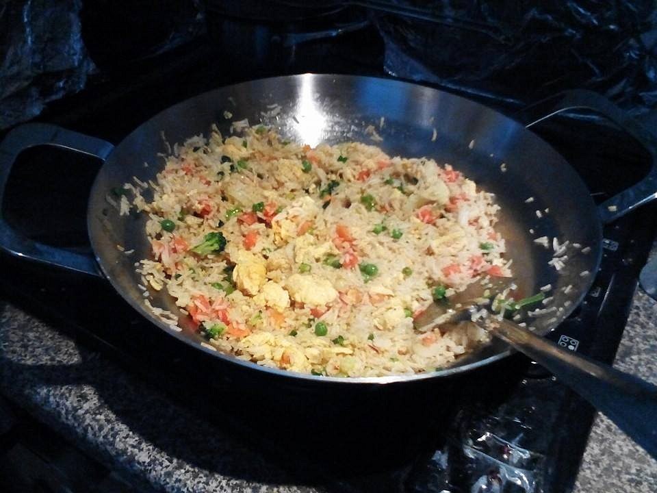 Čínská smažená rýže na curry – videoškola_5ff8bf1d2bf54.jpeg
