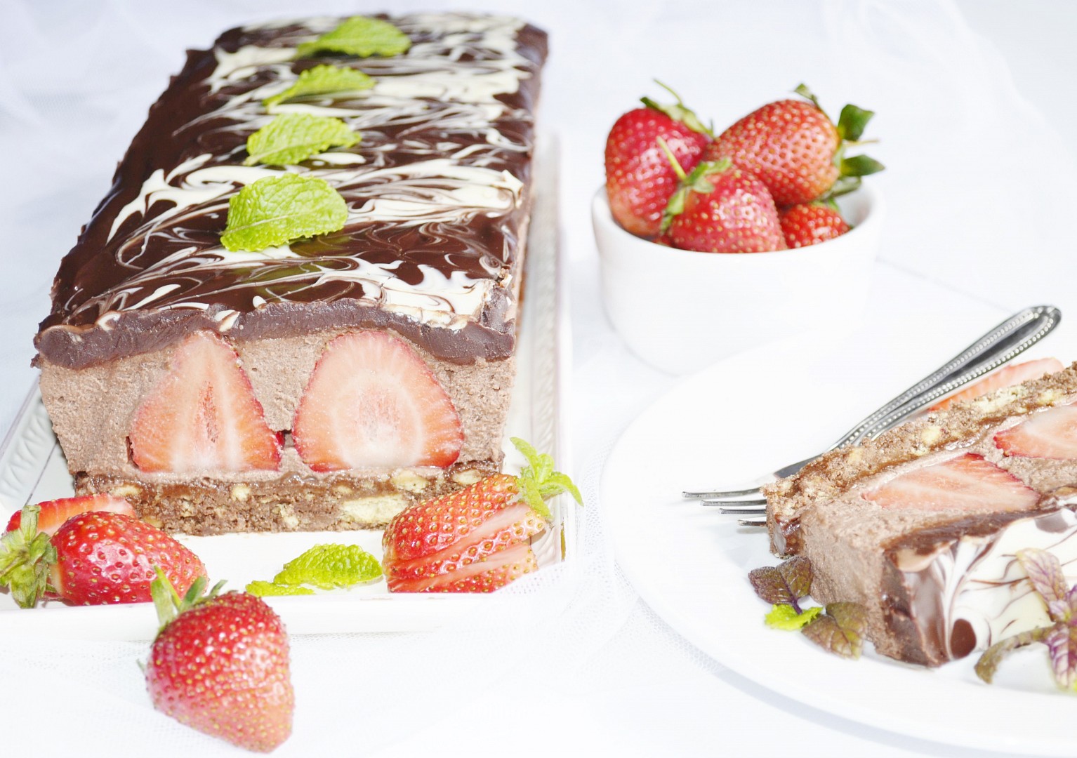 Cokoladovo-jahodovy dezert