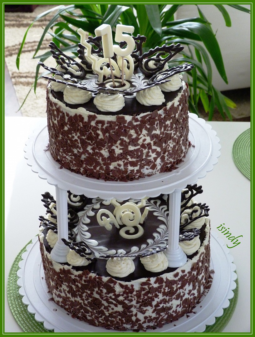 Čokoládový dvoupatrový dort_5ffa3cd4dff68.jpeg