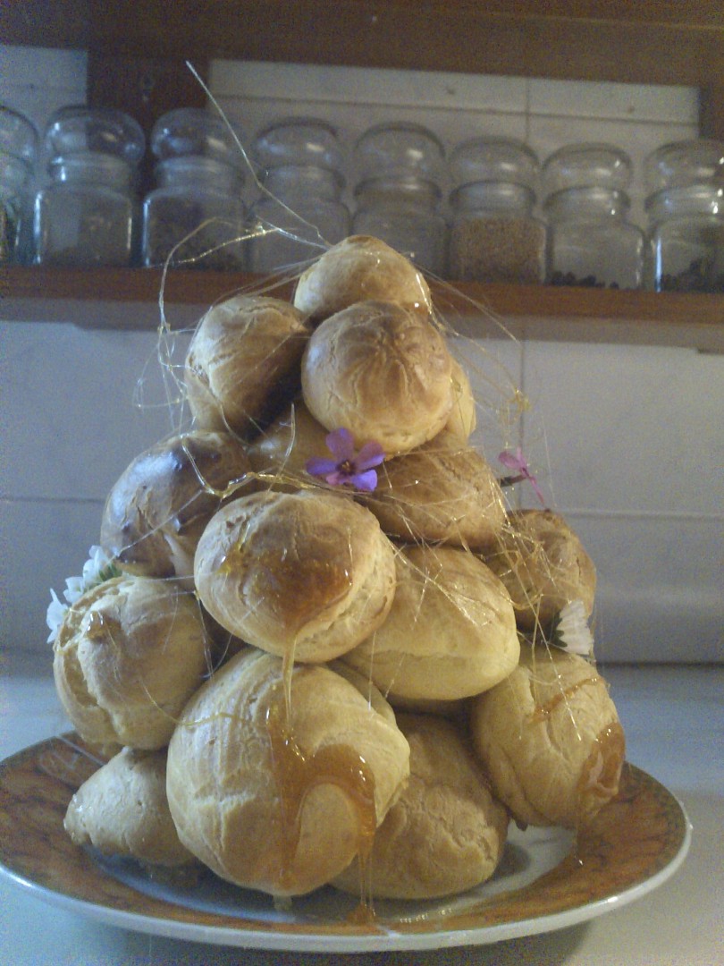 Croquembouche_5ff9f3bc95aa8.jpeg