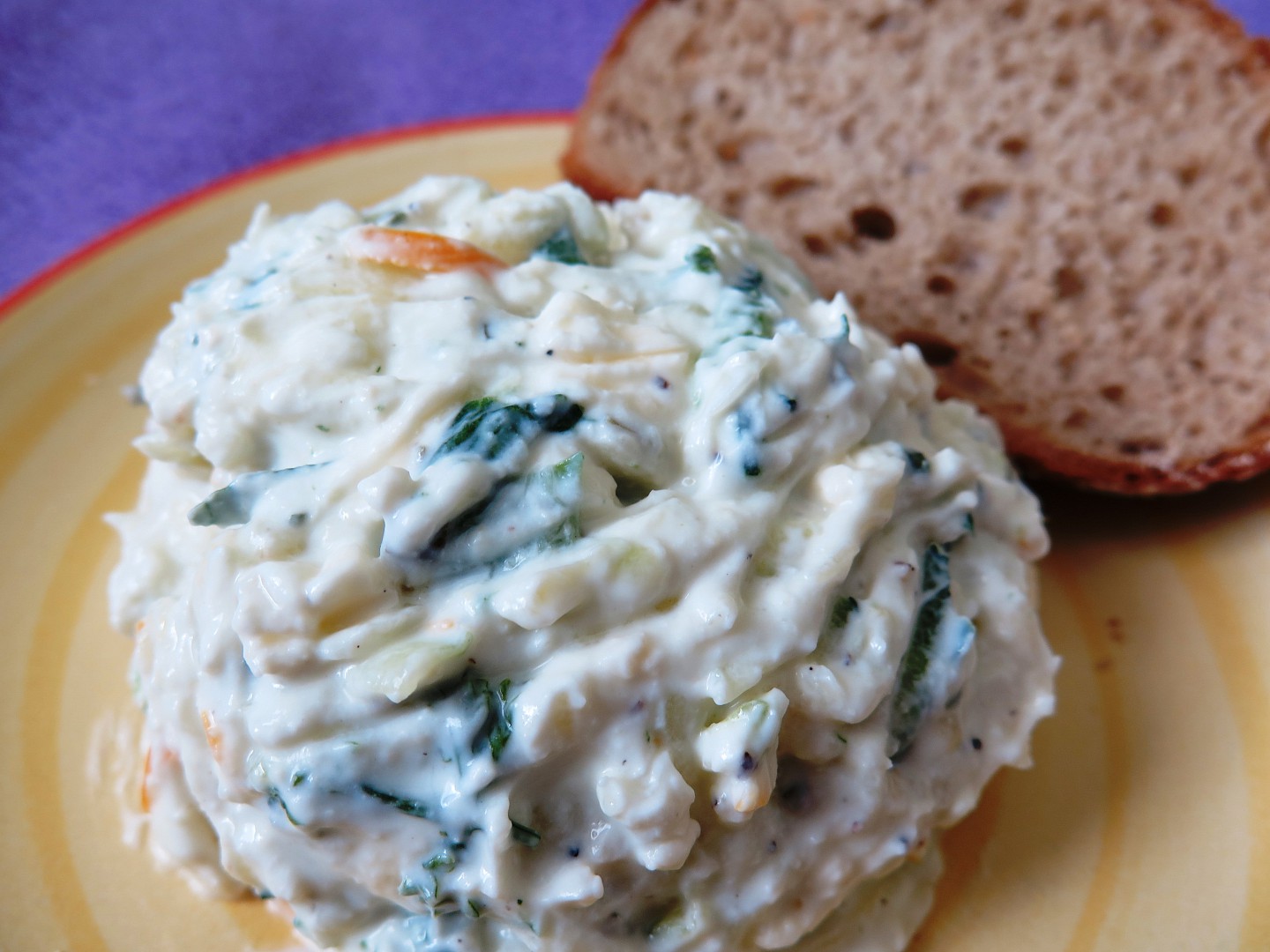 Cuketová pomazánka s tvarohem