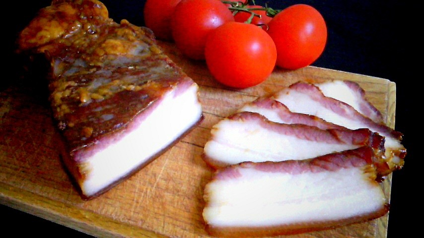 Domácí anglická slanina_5ff7a98604309.jpeg