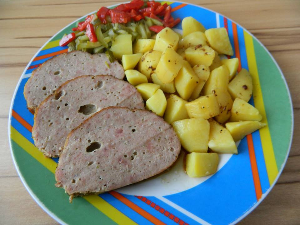 Domácí sekaná – jemná_5ff6a4a13f345.jpeg