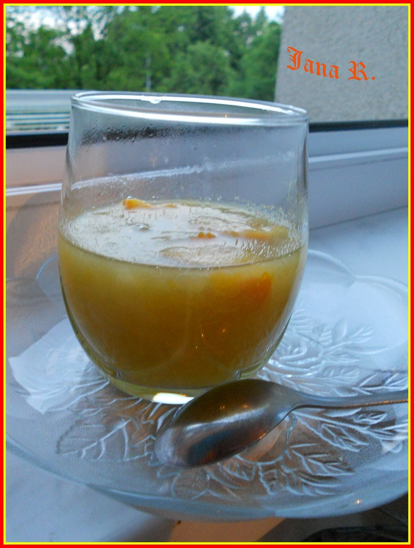 Džem z rebarbory s banánem a pomerančem