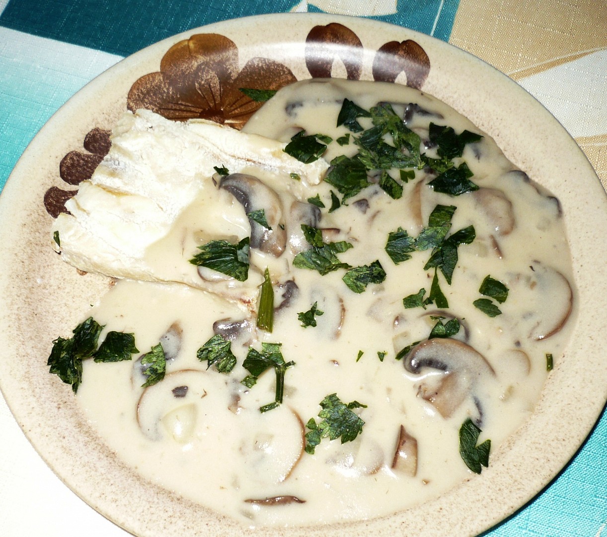 Filé s houbovou omáčkou