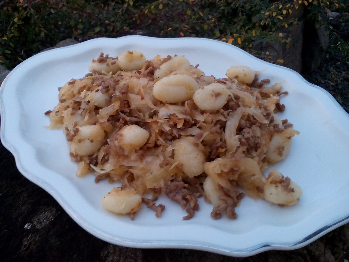 Gnocchi se zelím a mletým masem
