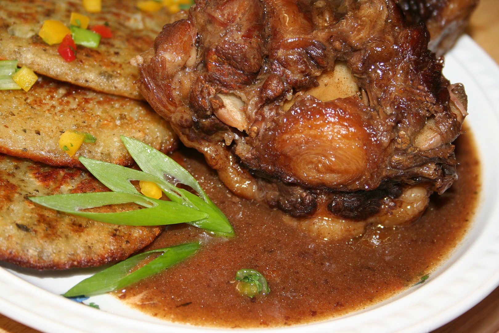 Hovězí oháňka na černo_5ffa60d371007.jpeg