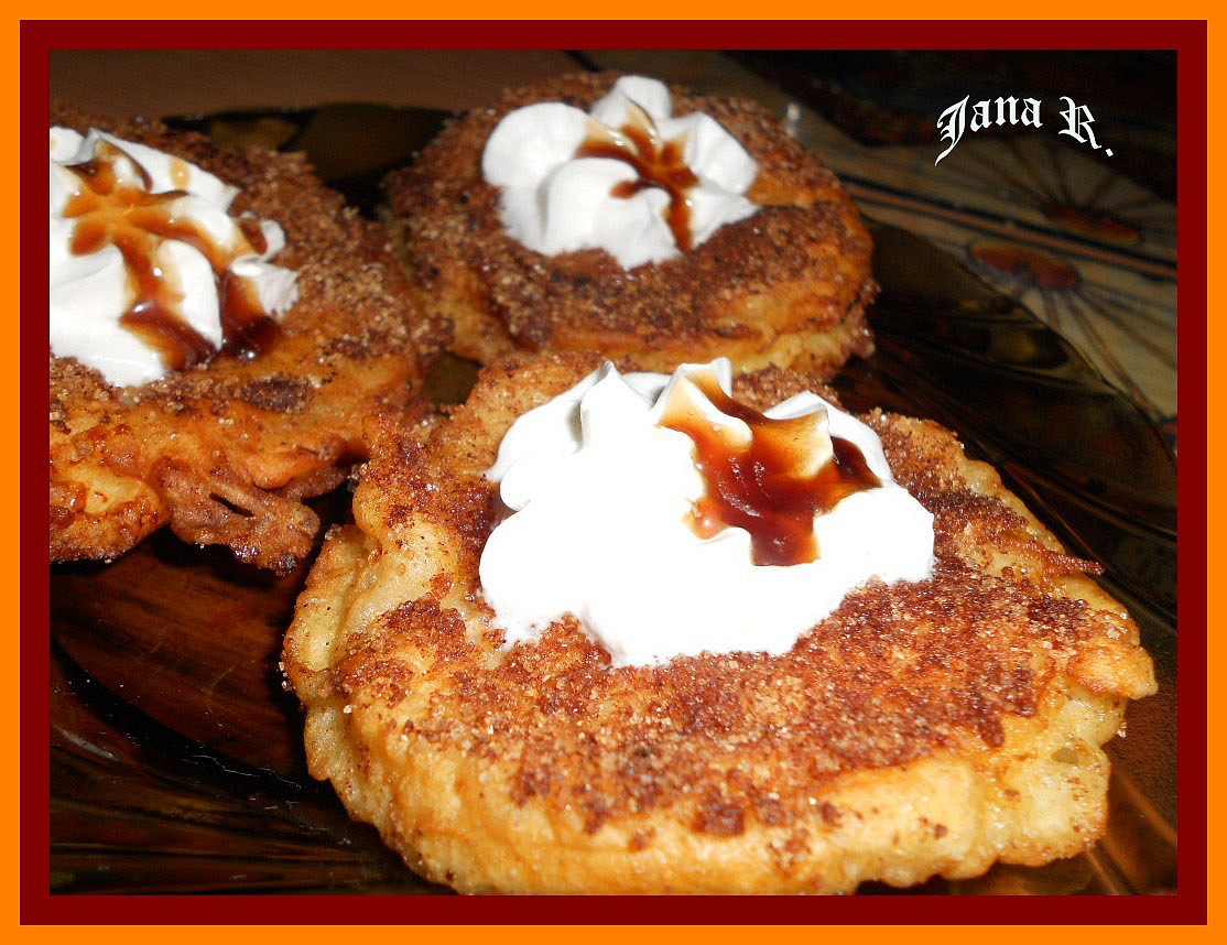 Jablečné kroužky se skořicí