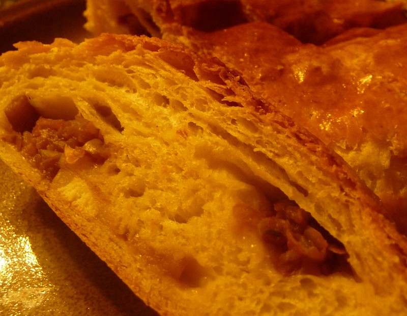 Jablkový závin ze ždímaného těsta_5ffaff85658f1.jpeg