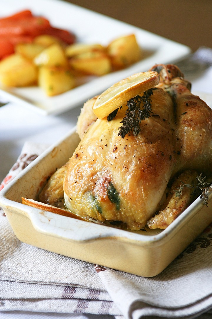 Jarní kuřátko plněné špenátovou nádivkou