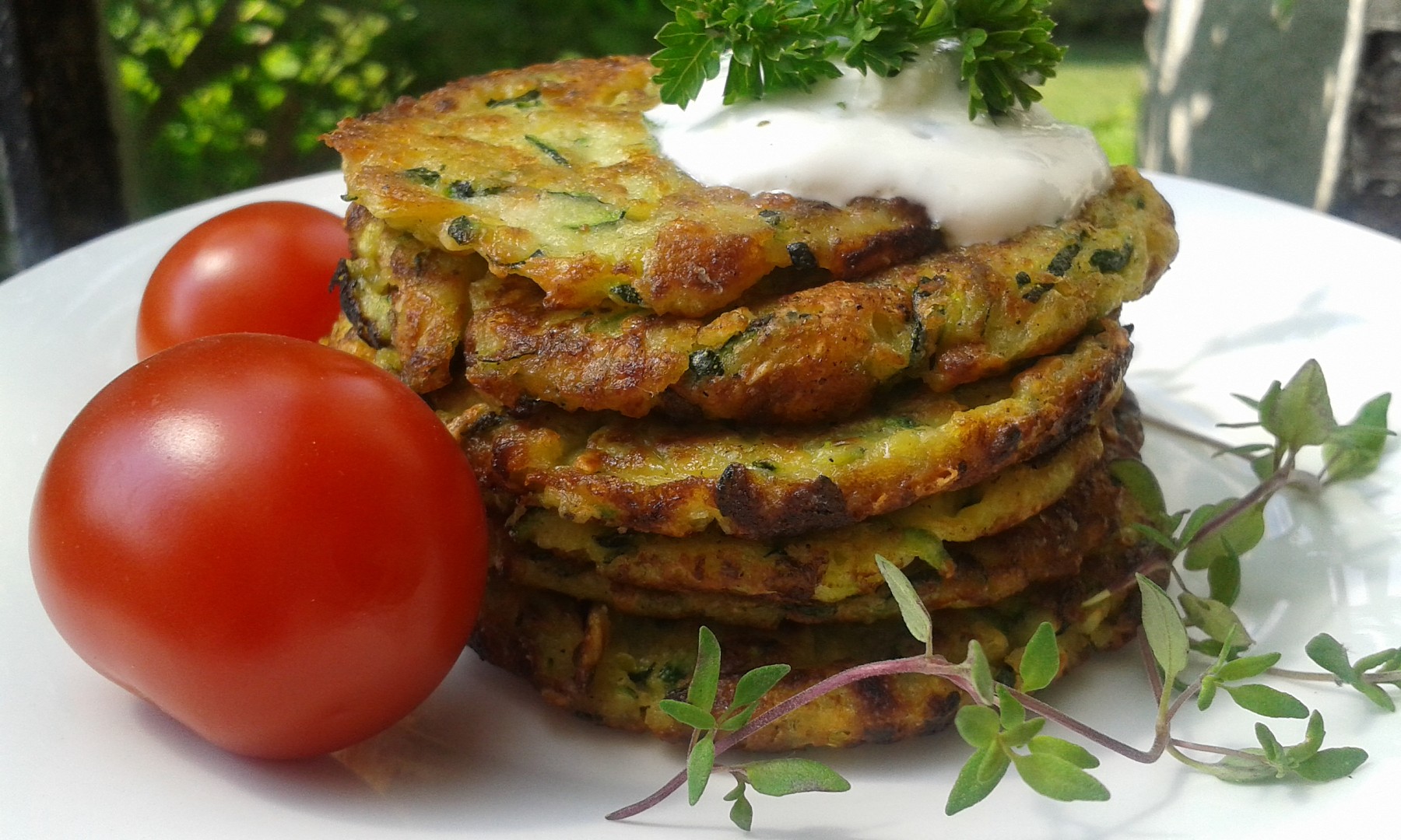 Jednoduché cuketovo – nivové placičky