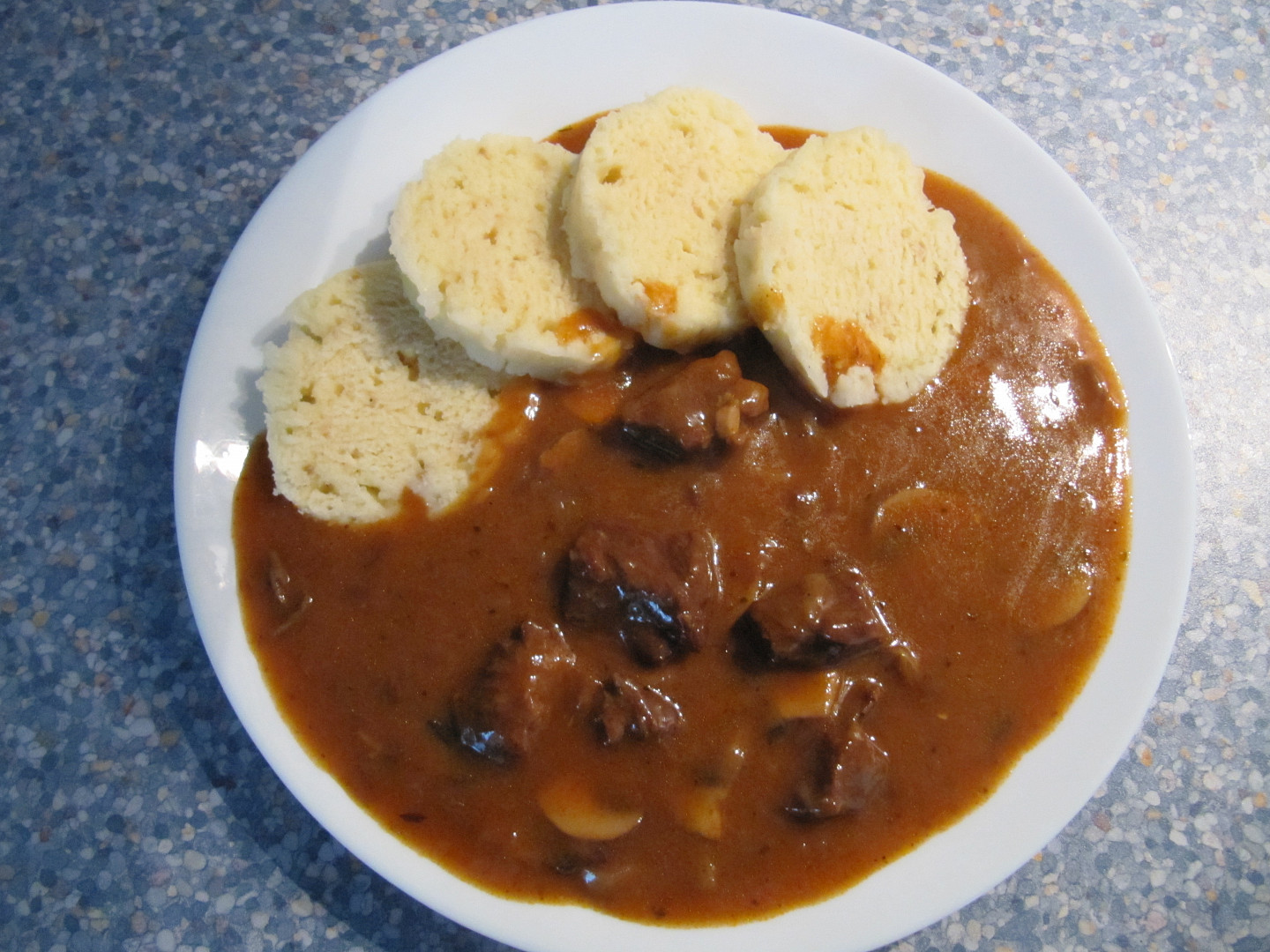 Kapucínský guláš