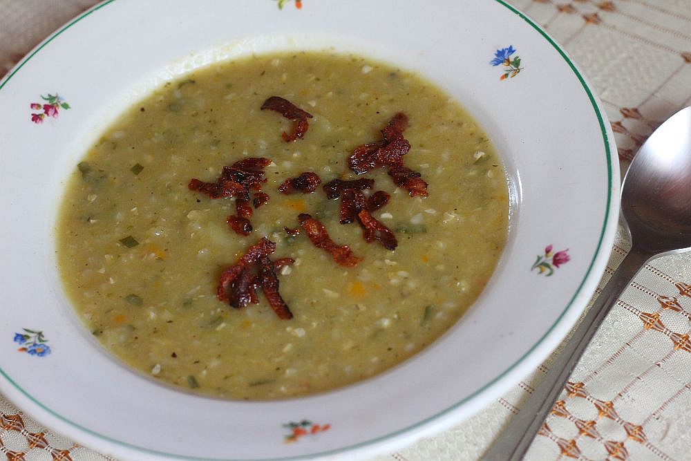 Kapustová polévka s pohankou a slaninovými škvarečky_5ff74a08a1482.jpeg