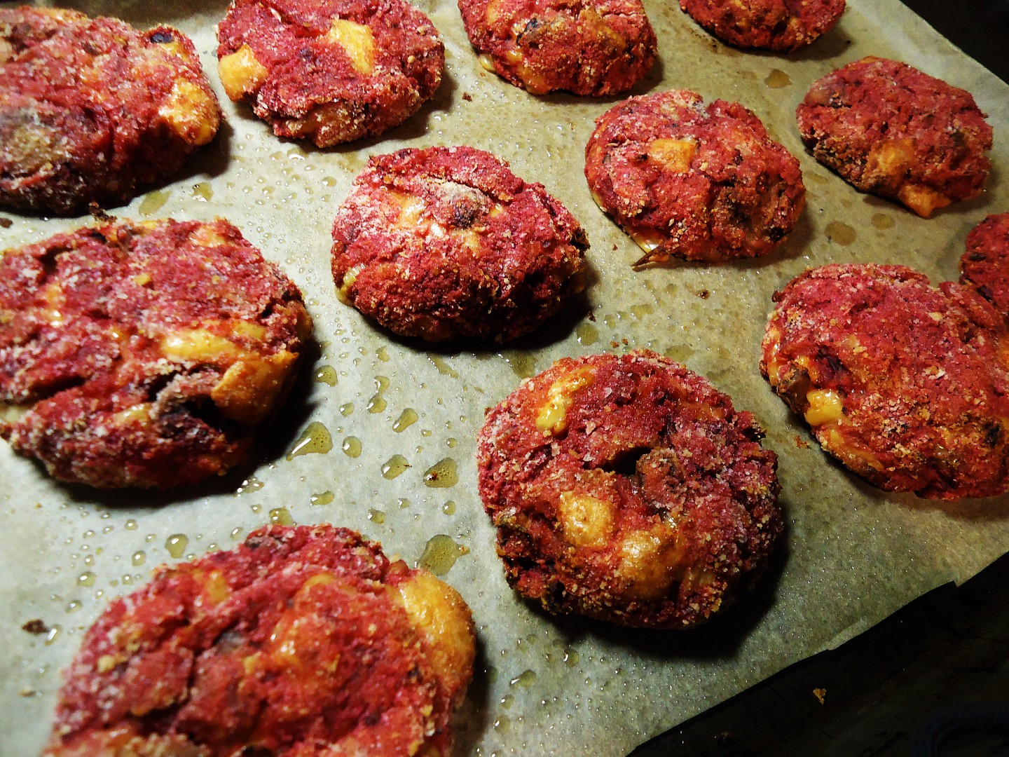 Karbanátky z červené řepy a brambor_5ff77969c6226.jpeg