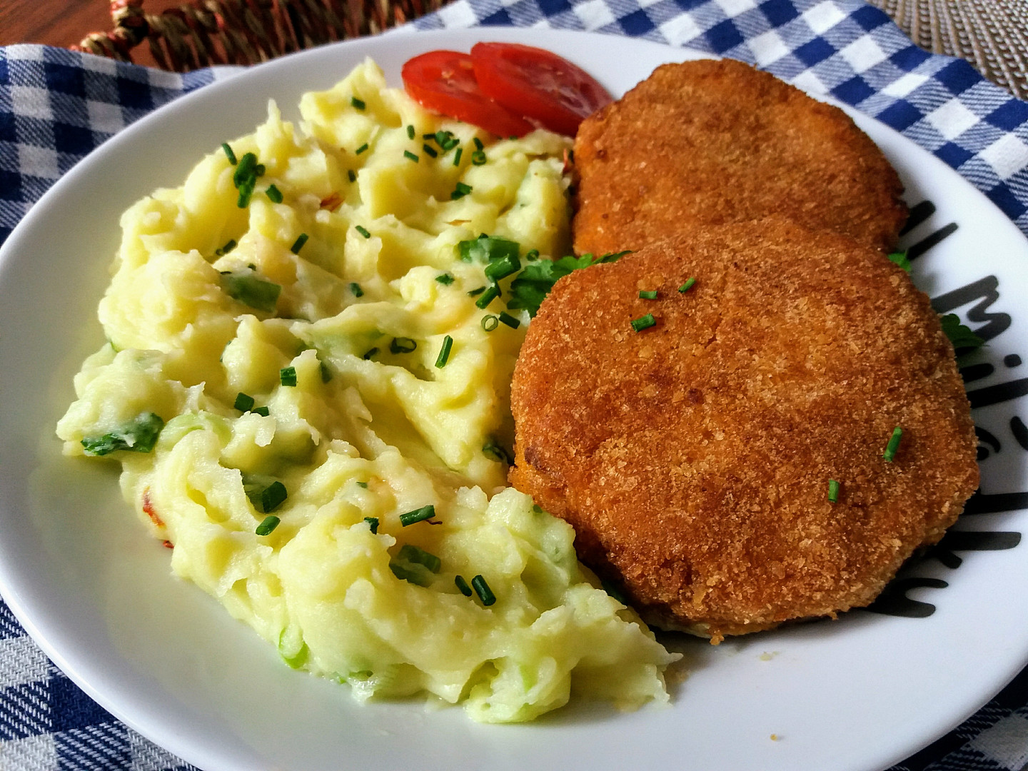 Karbanátky z mletého masa a květáku_5ff704057326d.jpeg