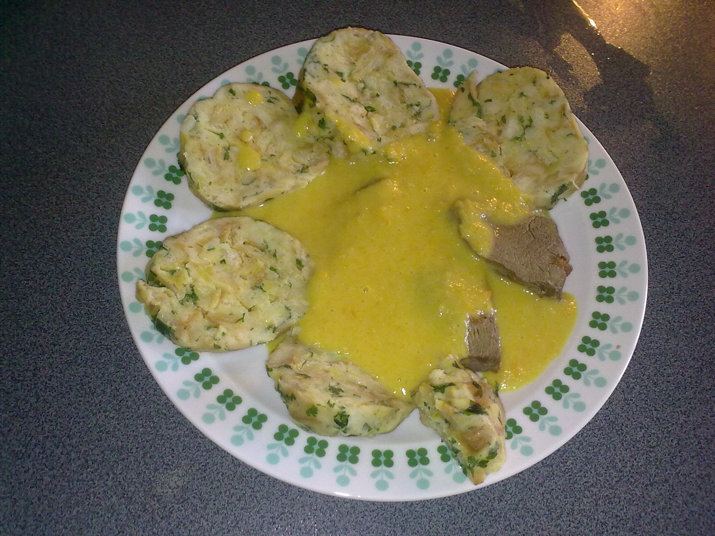 Karlovarské knedlíky s petrželkou