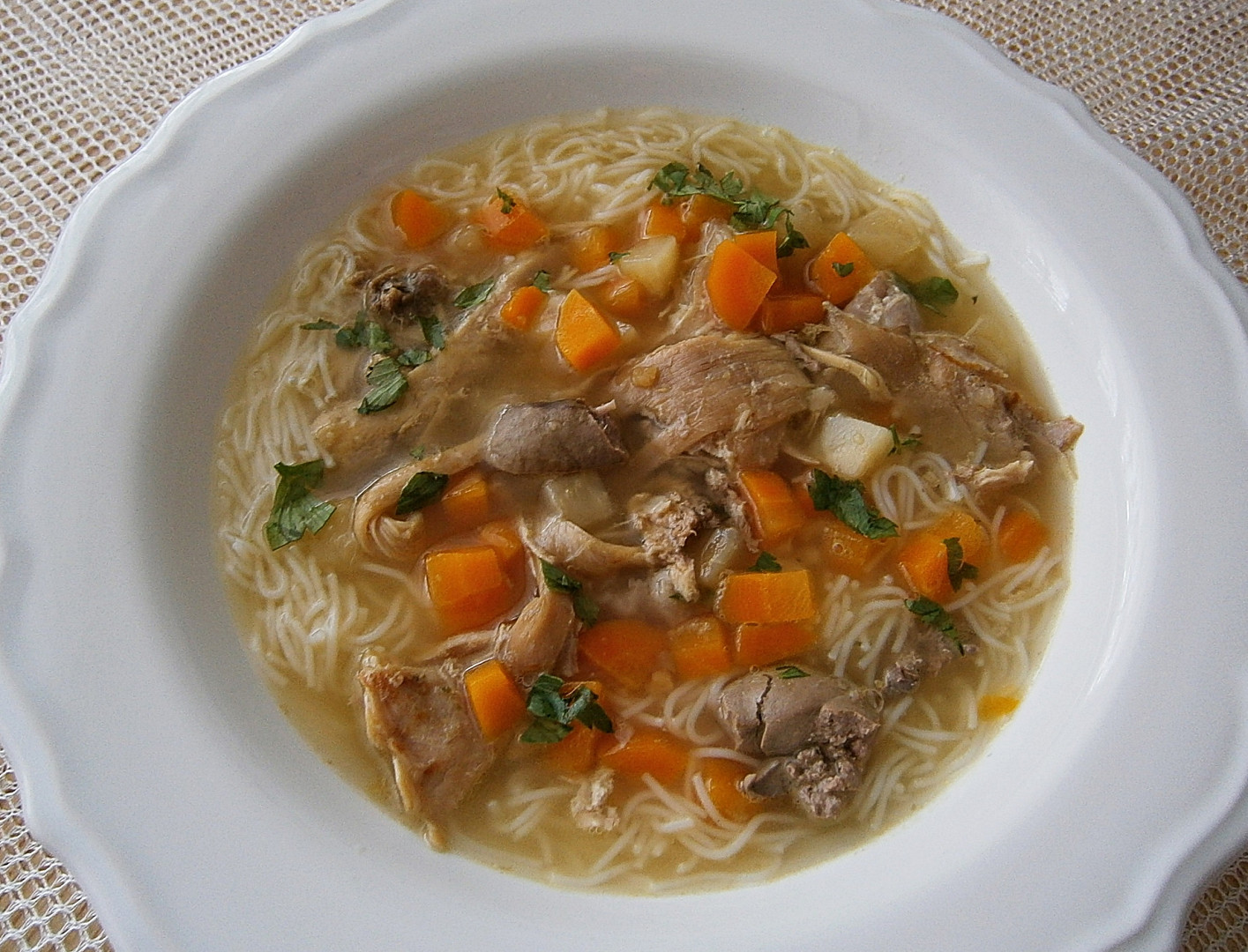 Králičí vývar z pomalého hrnce_5ff67153ae32f.jpeg