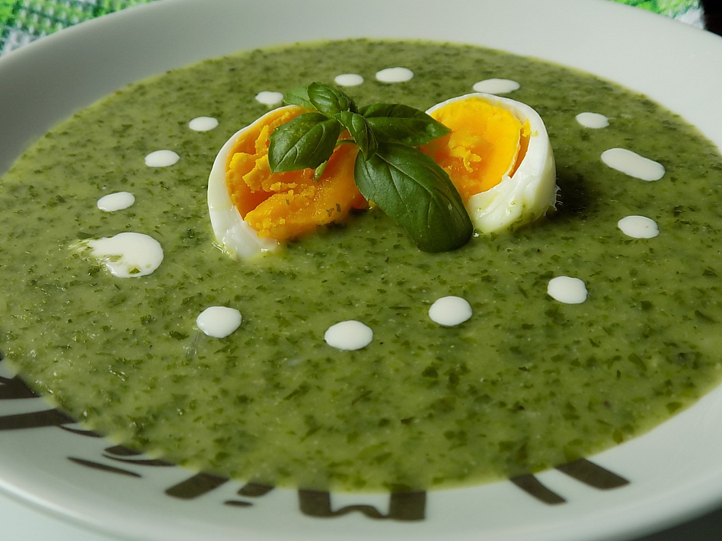 Krémová polévka z listového salátu