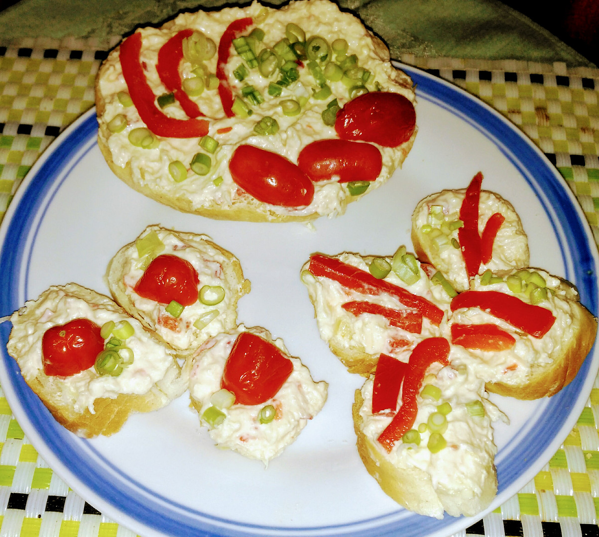 Křenová pomazánka s kedlubnou