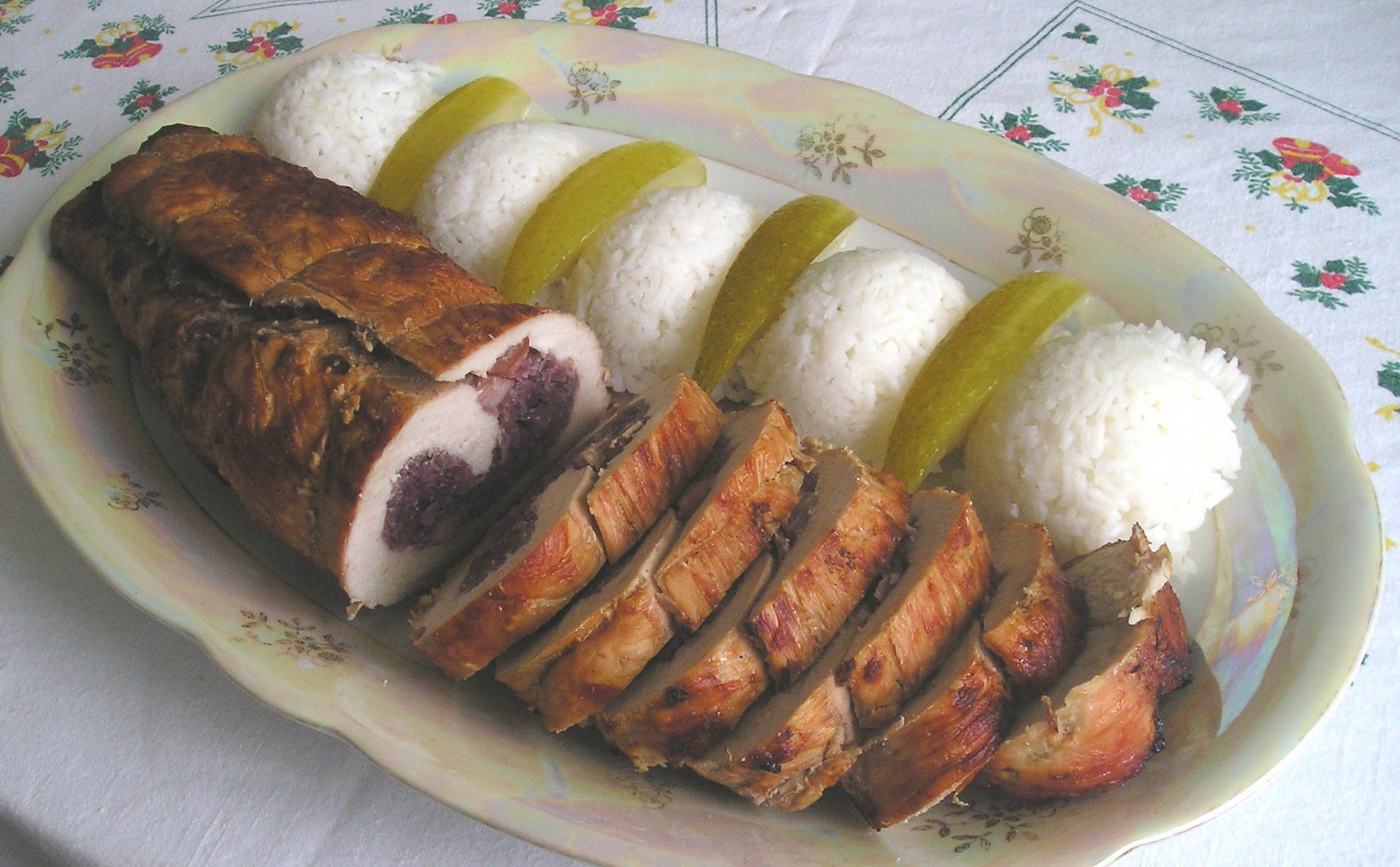 Krůtí  roláda s  červeným zelím_5ffe34275befc.jpeg