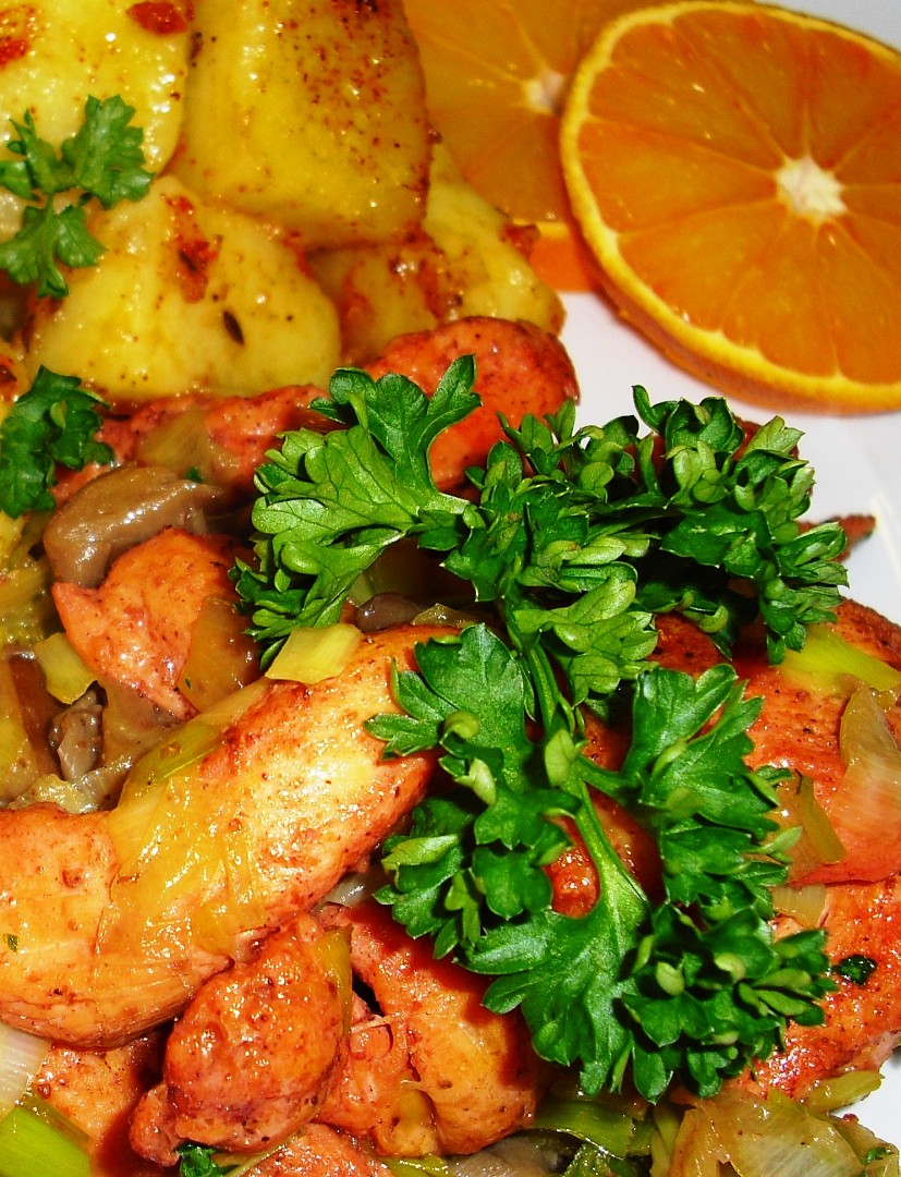 Kuřecí nudle Tandoori masala s hlívou a pórkem