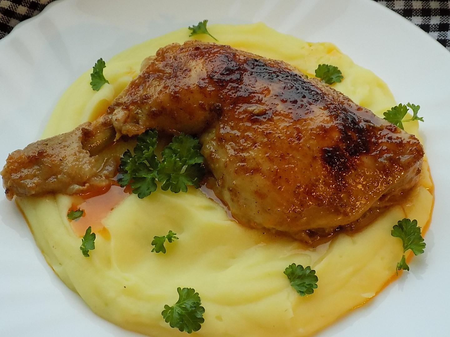 Kuřecí stehna v česnekovo-zázvorové marinádě_5ff7318a8047d.jpeg