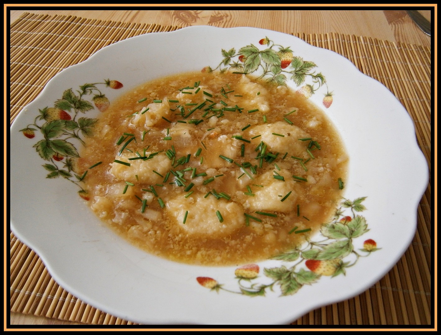 Květáková s krupicovým kapáním