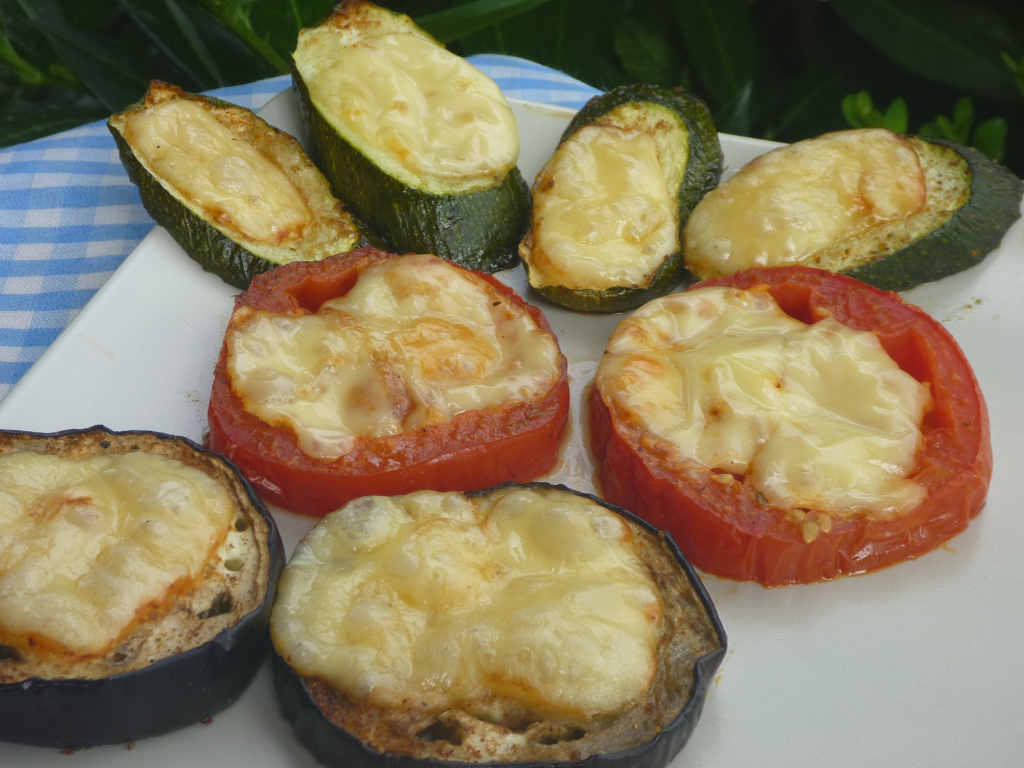 Lilek, cuketa, rajče zapékané se sýrem