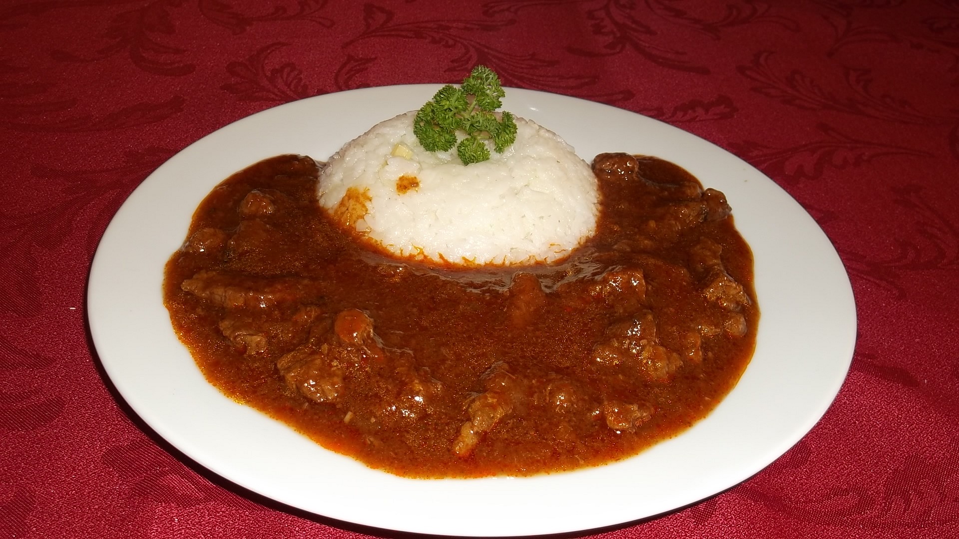 Maďarský tokáň z hovězího masa