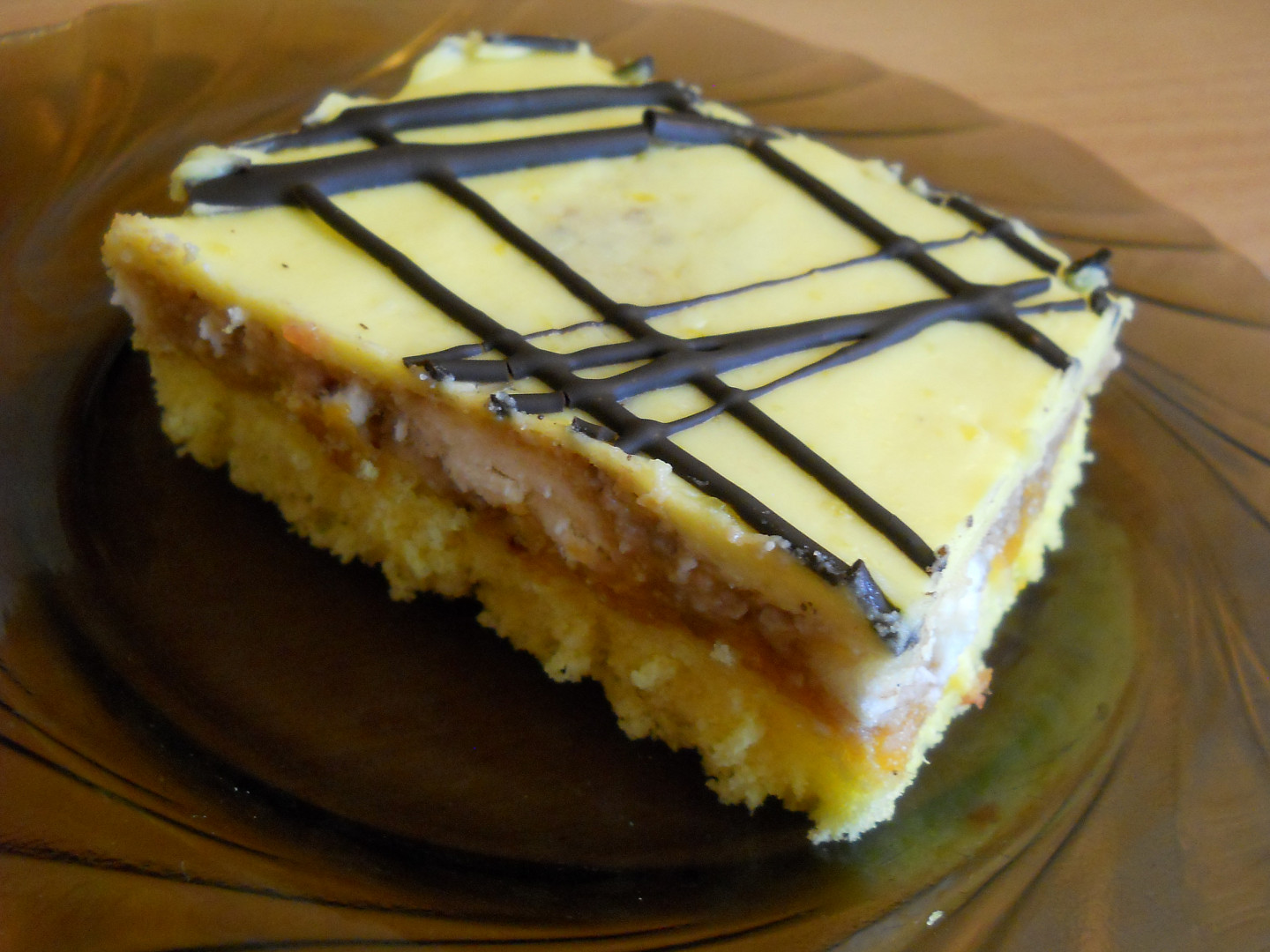 Meruňkové řezy Henrietta