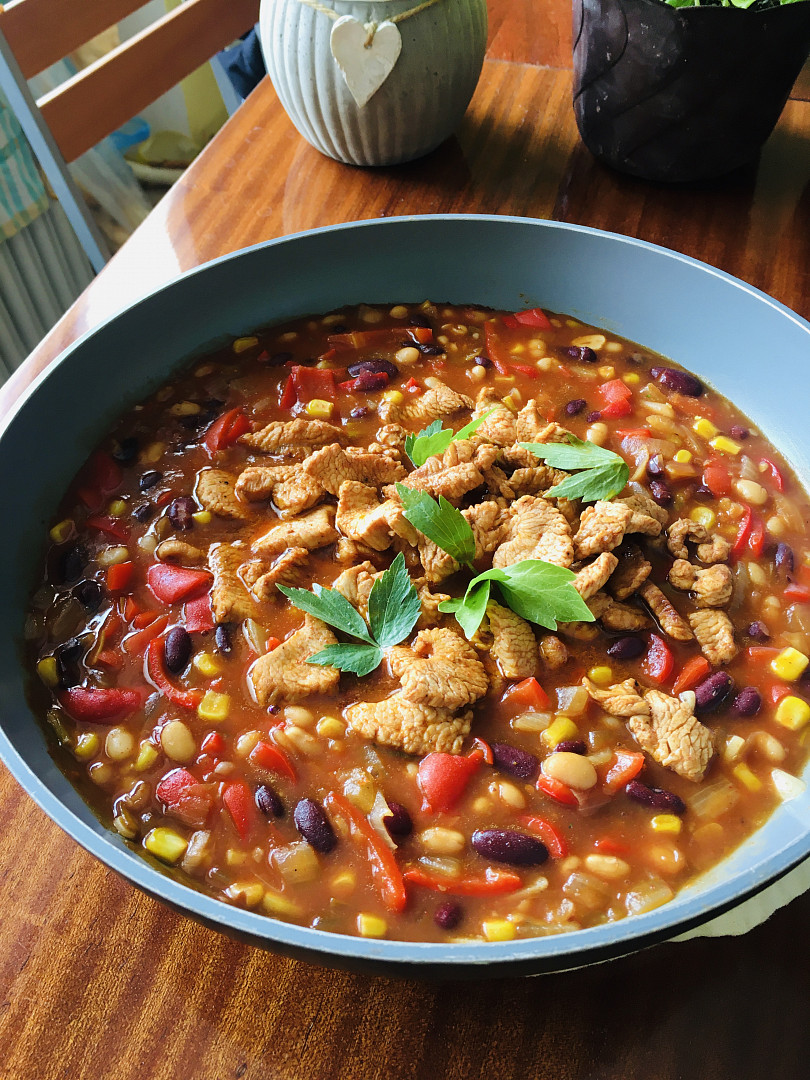 Mexické fazole s krůtím masem
