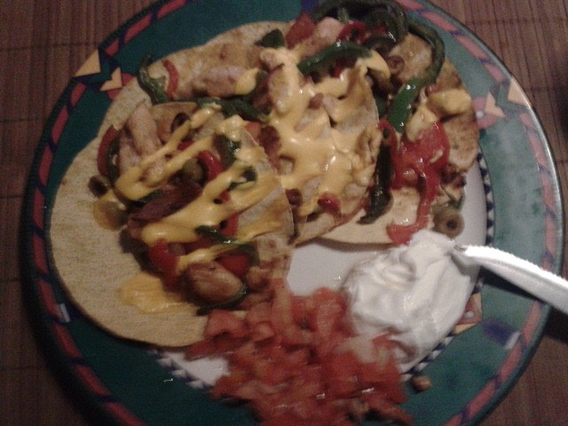 Mexické kuřecí maso s kukuřičnými plackami_5ff8e1c97f2b0.jpeg