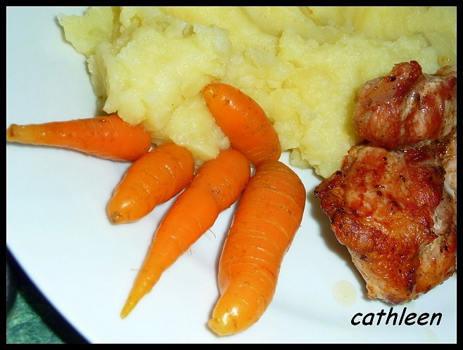 Minimrkvičky ve sladkokyselém nálevu_5ffd790eae29f.jpeg