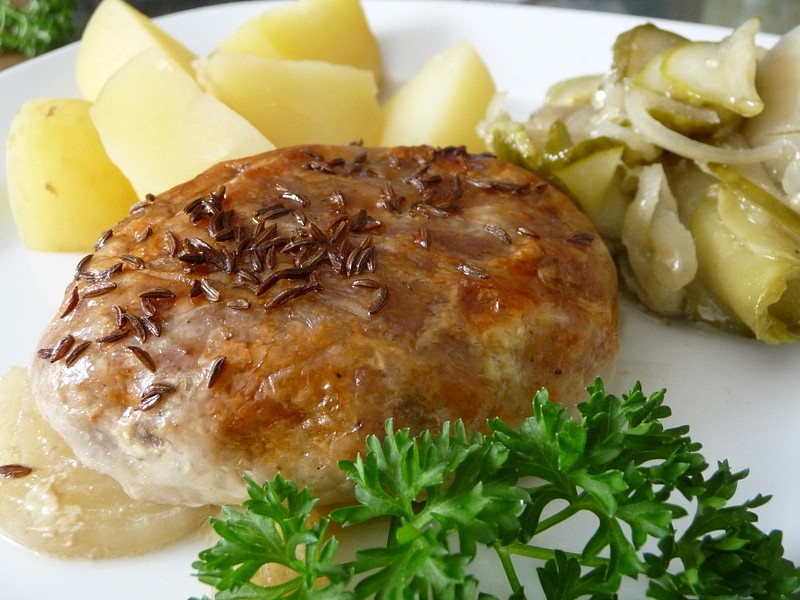 Mleté maso v tukové vepřové bláně (bránici, košilce, závoji, necu)