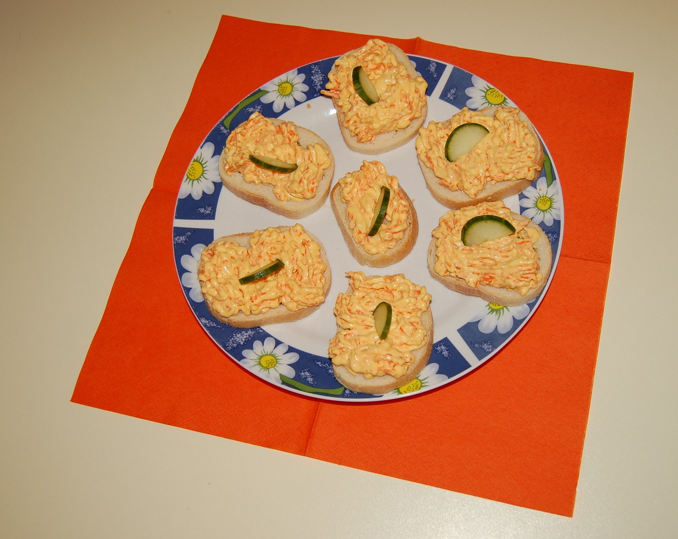 Mrkvové chlebíčky_5ffe11e897a47.jpeg