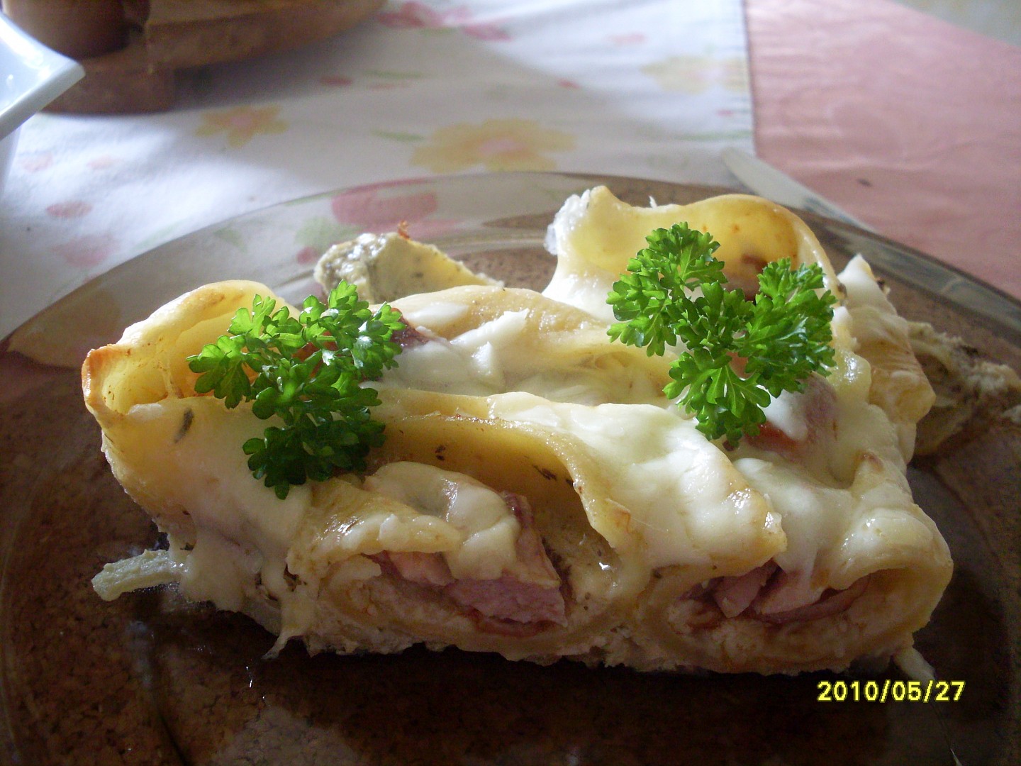 Mušle plněné uzeným kuřecím masem