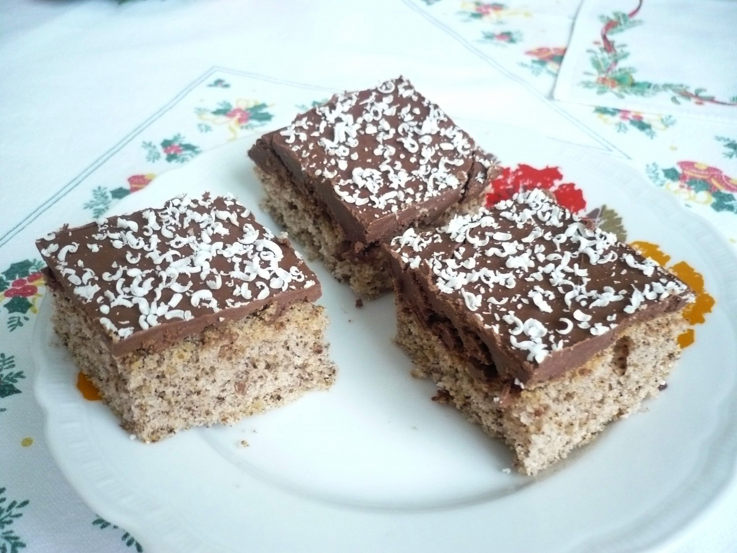 Ořechové řezy s čokoládovým krémem_5ffbb0b561895.jpeg