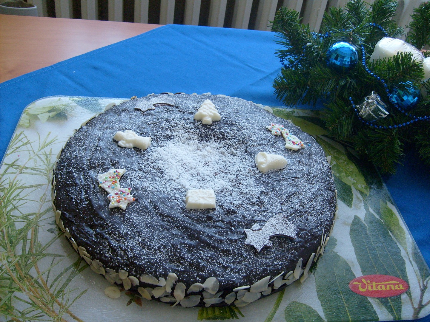 Ořechový dortík s čoko polevou_5ffb501aa370f.jpeg